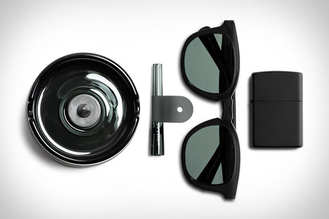 Everyday Carry: Relax Everyday Carry: Relax