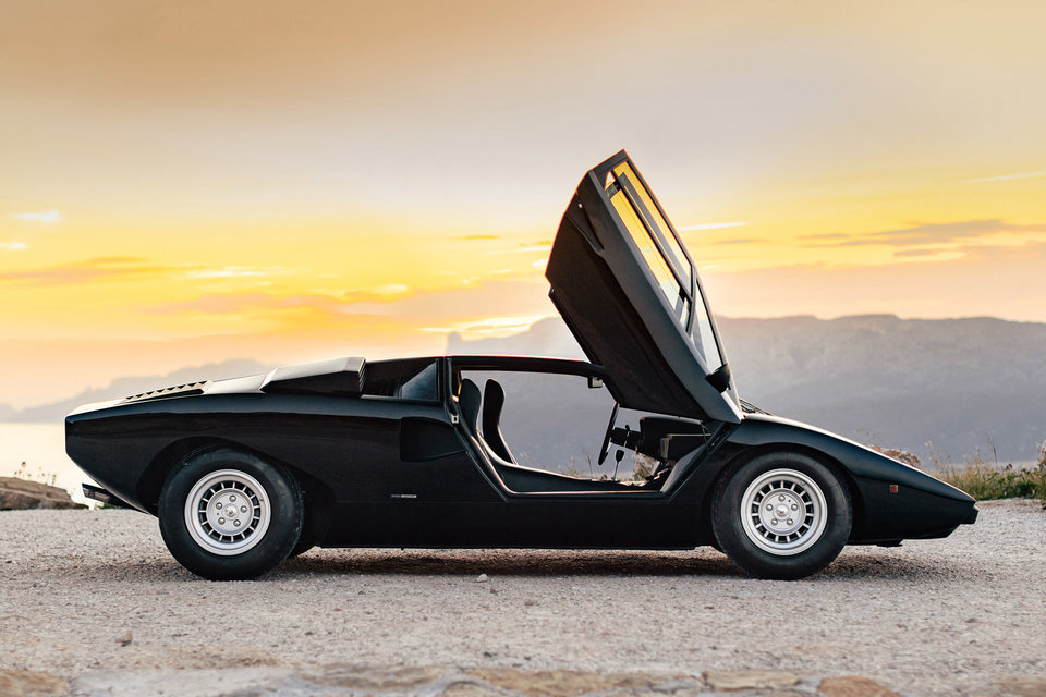 1975 Lamborghini Countach LP400 Periscopio Coupe | Uncrate