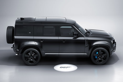 Land Rover Defender V8 Bond Edition SUV Land Rover Defender V8 Bond Edition SUV