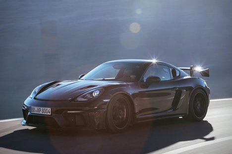 2022 Porsche 718 Cayman GT4 RS Coupe 2022 Porsche 718 Cayman GT4 RS Coupe