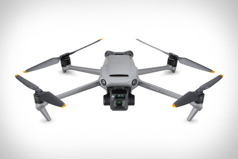 DJI Mavic 3 Drone DJI Mavic 3 Drone