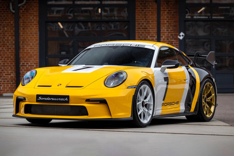 Paolo Barilla's Porsche 911 GT3 Coupe Paolo Barilla's Porsche 911 GT3 Coupe