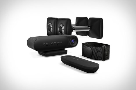 Peloton Guide 健身相机