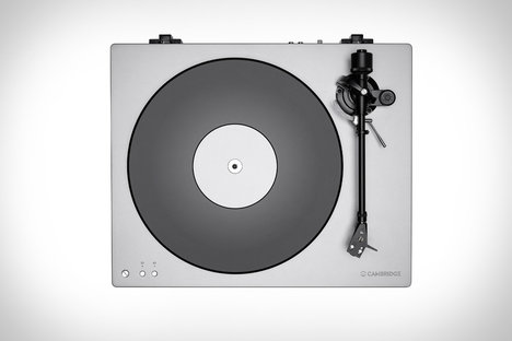 Cambridge Audio Alva TT V2 Turntable Cambridge Audio Alva TT V2 Turntable