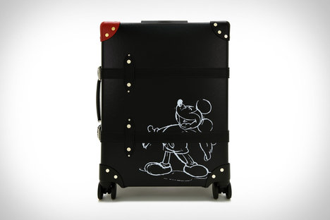 Globe-Trotter x Disney Mickey Mouse Carry-On Trolley Globe-Trotter x Disney Mickey Mouse Carry-On Trolley