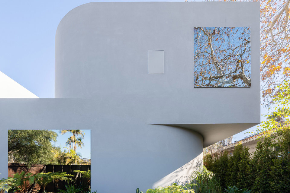 Radius House Uncrate