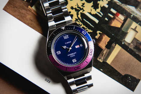 Timex x Hypebeast M79 Fuchsia Watch Timex x Hypebeast M79 Fuchsia Watch
