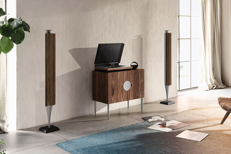 Bang & Olufsen Beosystem 72-22 Sound System Bang & Olufsen Beosystem 72-22 Sound System