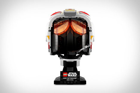 Le casque Red Five de Luke Skywalker LEGO