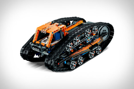 LEGO App-Controlled Transformation Vehicle LEGO App-Controlled Transformation Vehicle