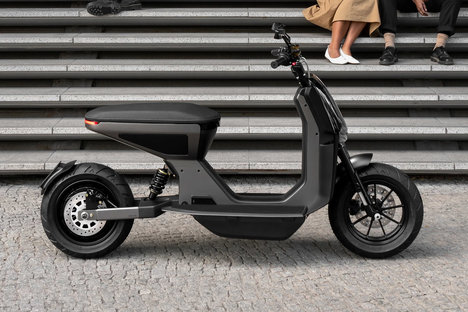 Naon Zero-One Electric Scooter Naon Zero-One Electric Scooter