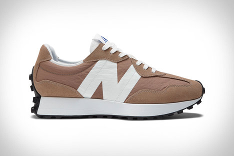 New Balance 327 Mushroom Sneakers New Balance 327 Mushroom Sneakers