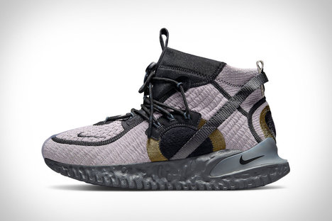 Nike ISPA Flow 2020 SE Sneakers Nike ISPA Flow 2020 SE Sneakers