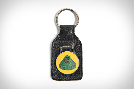 Mr. Cupps x Uncrate Vintage Lotus Keychain Mr. Cupps x Uncrate Vintage Lotus Keychain