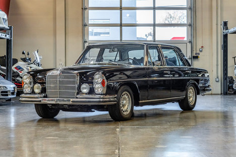 Steve McQueen's 1972 Mercedes-Benz 300 SEL Sedan Steve McQueen's 1972 Mercedes-Benz 300 SEL Sedan