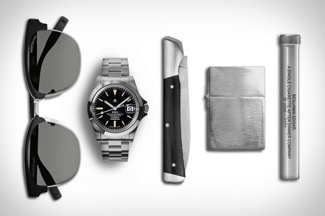 Everyday Carry: Lining Everyday Carry: Lining