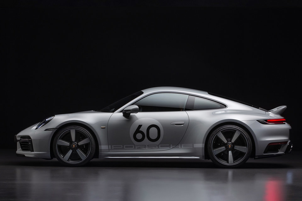 2023 Porsche 911 Sport Classic Coupe Uncrate