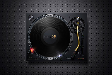Technics SL-1200M7L 50th Anniversary Turntable Technics SL-1200M7L 50th Anniversary Turntable