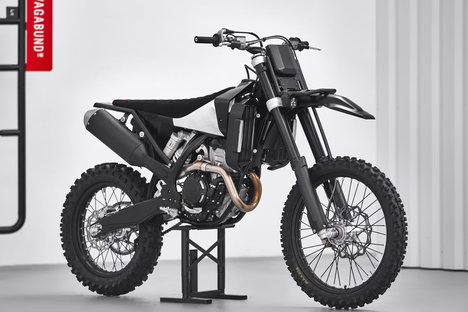 Vagabund KTM 350 EXC Safari Motorcycle Vagabund KTM 350 EXC Safari Motorcycle