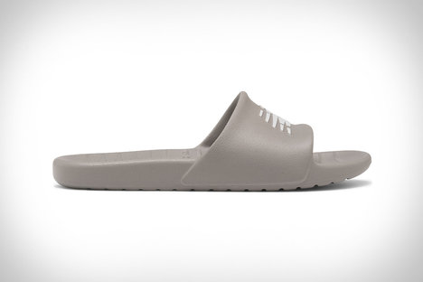 New Balance 100 Slides New Balance 100 Slides