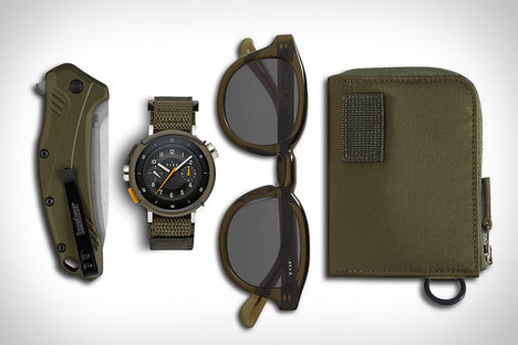 Everyday Carry: Drab Everyday Carry: Drab