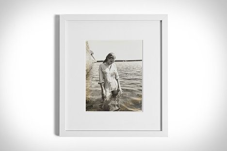 Raquel Welch Type 1 Original Photograph Raquel Welch Type 1 Original Photograph