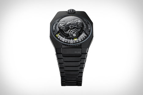 Urwerk UR-100V Full Black Titanium Jacket Watch Urwerk UR-100V Full Black Titanium Jacket Watch