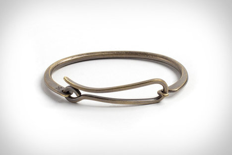 StudebakerMetalsフックブレスレット