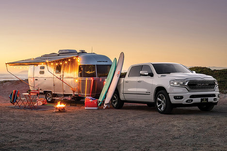 Airstream Caravel 20FB & RAM 1500 Airstream Caravel 20FB & RAM 1500