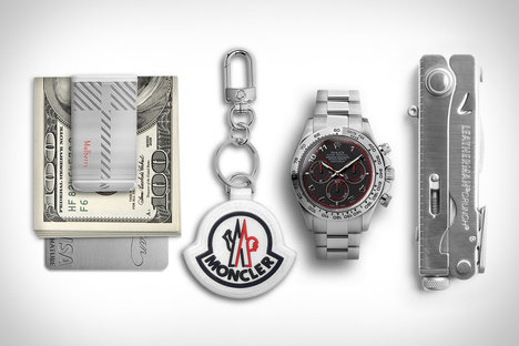 Everyday Carry: Racing Stripes Everyday Carry: Racing Stripes