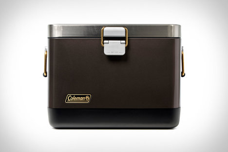 Coleman 1900 Collection Steel Belted Cooler Coleman 1900 Collection Steel Belted Cooler