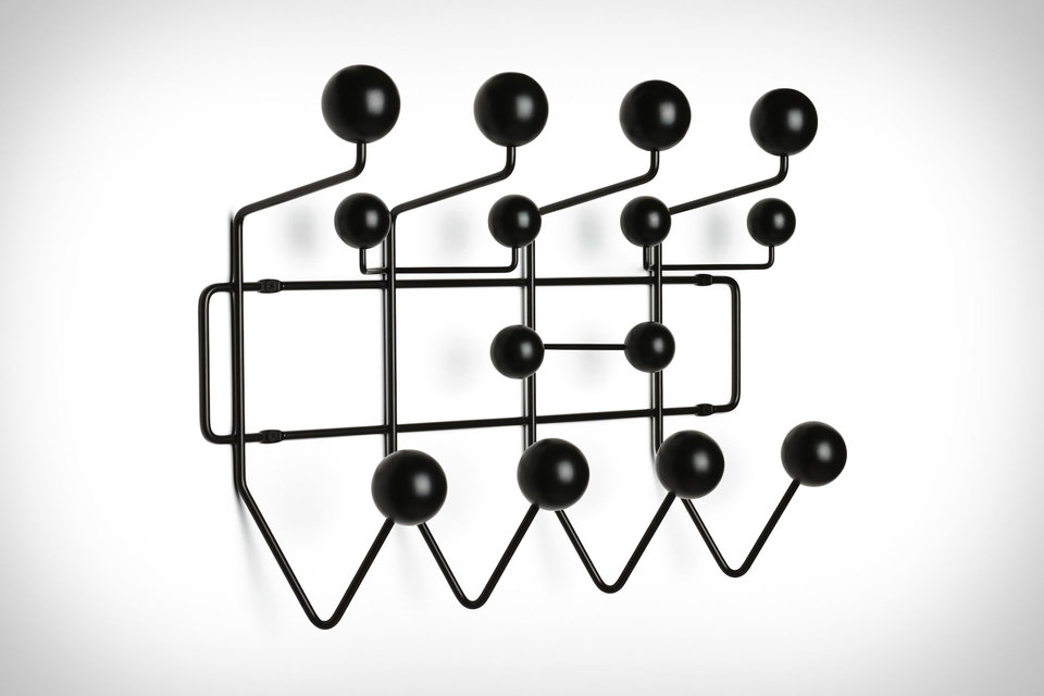 Eames Hang-It-All 衣帽架 | Uncrate