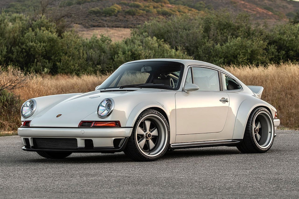 Singer Thing 1 Porsche 911 Coupe | Uncrate