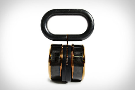 Wayne Enterprises x Uncrate x Fysik KRABA Kettlebell Wayne Enterprises x Uncrate x Fysik KRABA Kettlebell