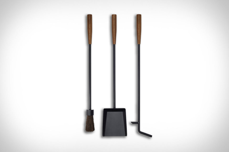 ハーマンミラー ネルソン暖炉ツールセット Uncrate