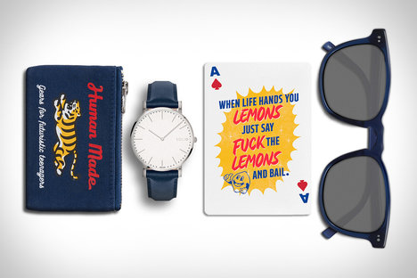 Everyday Carry: Bright Side Everyday Carry: Bright Side