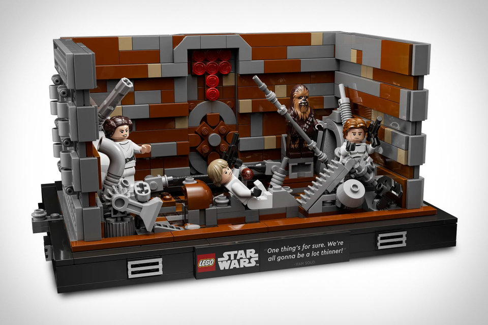 LEGO 2022 Star Wars Advent Calendar Uncrate