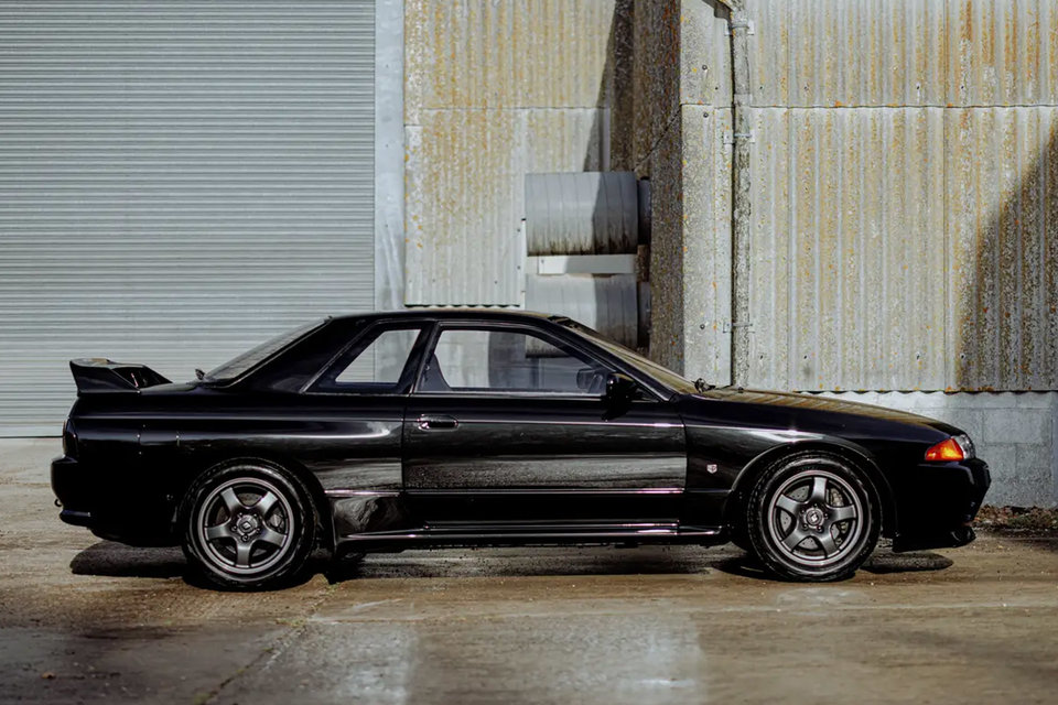 1992 Nissan Skyline R32 GT-R | Uncrate
