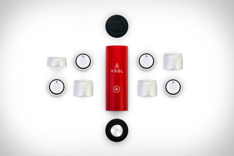 VSSL First Aid Stash Mini + Light VSSL First Aid Stash Mini + Light