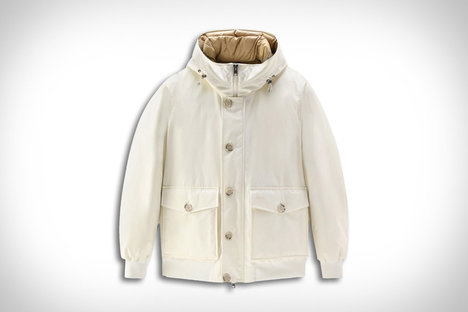 Veste à capuche en duvet Woolrich Byrd