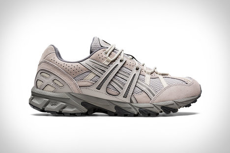 Asics GEL-Sonoma 15-50 牡蛎灰色 Trail 运动鞋