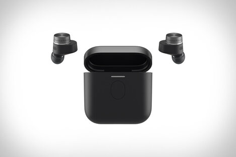 Bowers & Wilkins Pi7 S2 Earphones Bowers & Wilkins Pi7 S2 Earphones