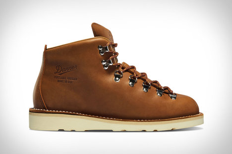 Danner Mountain Light Kenton Boots