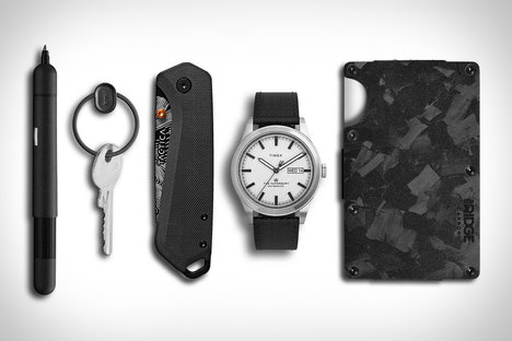 Everyday Carry: Ellipse | Uncrate