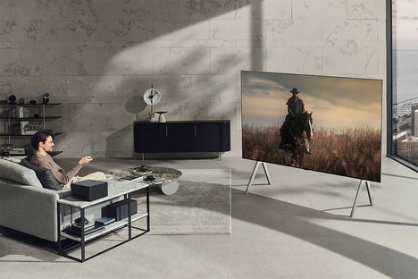 LG Signature OLED M Wireless TV