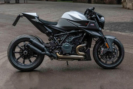 KTM x Brabus 1300 R Edition 23 Motorcycle KTM x Brabus 1300 R Edition 23 Motorcycle