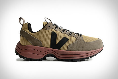 Veja Venturi Alveomesh Dune Black Veja Venturi Alveomesh Dune Black