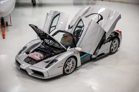 In The Wrapper 2003 Ferrari Enzo In The Wrapper 2003 Ferrari Enzo