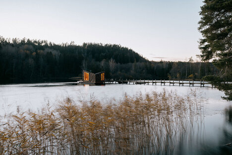Flo Floating Cabin Flo Floating Cabin