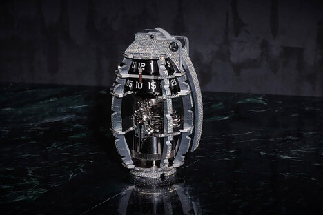 L'Epee 1839 x Alex Moss Grenade Clock L'Epee 1839 x Alex Moss Grenade Clock